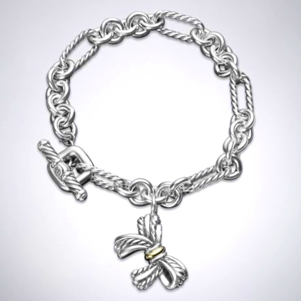 Flawless Authentic David Yurman Silver Charm Bracelet — No lowball offers